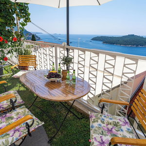 Hotel Apartments And Room Lora cazare Ploce