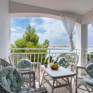 Hotel Apartment Zdravko Sea View cazare Kolan