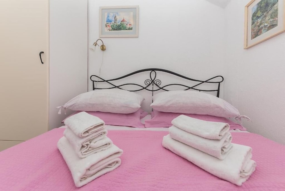 Hotel Apartman Listun