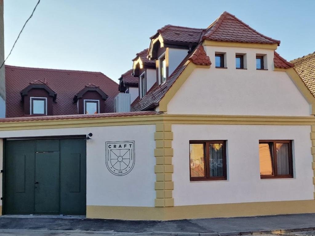 Hotel Craft Inn Camere De Inchiriat