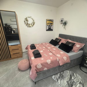Hotel Apartments Bruno cazare Baska