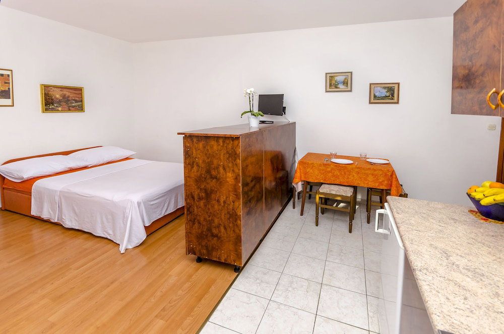 Hotel Apartments Tomislav