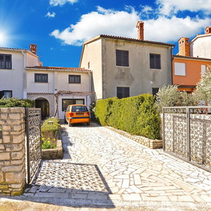 Hotel Apartment 1560 cazare Valbandon