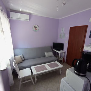 Hotel Apartment Zlatko cazare Jusici