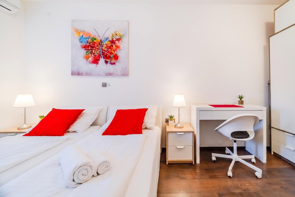 Hotel Red Vibe Studio Central 2