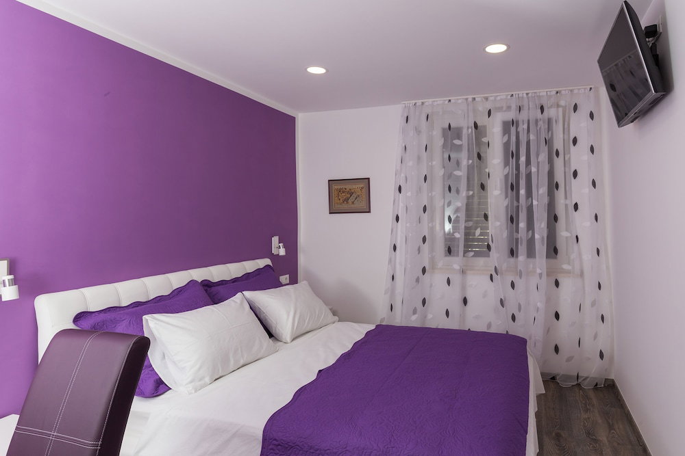 Hotel Apartment H&D