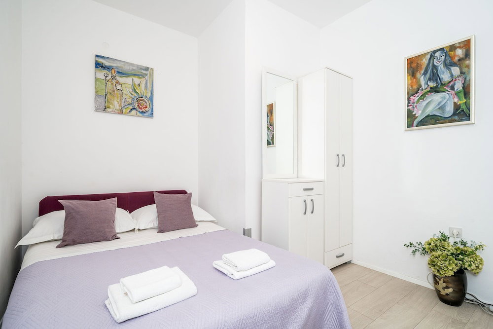 Hotel Apartments Isabora