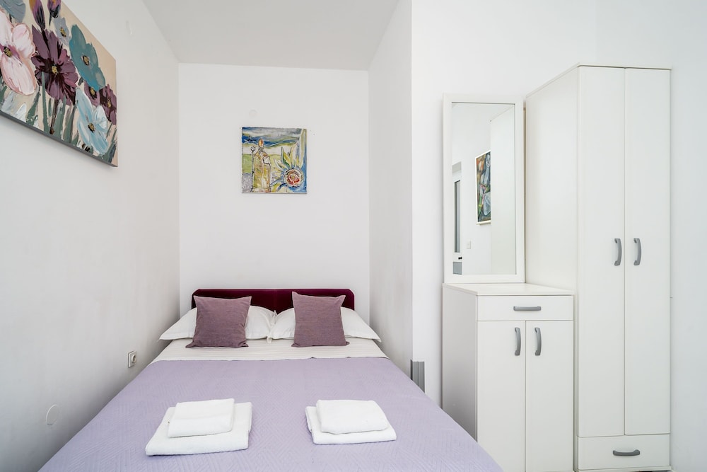 Apartments Isabora