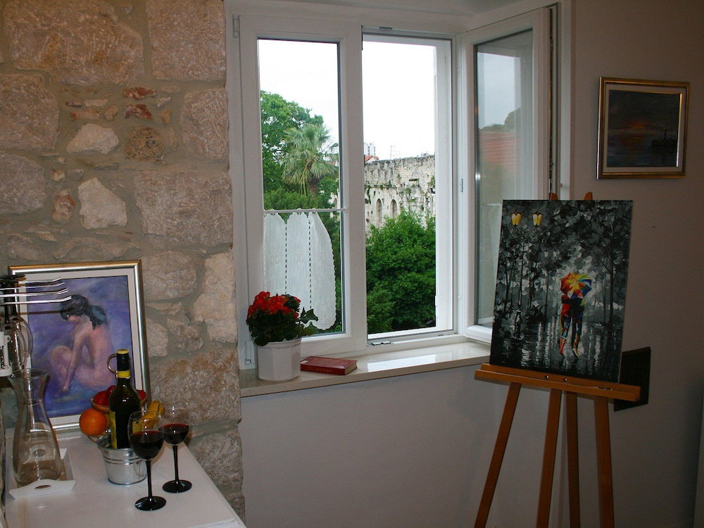 Hotel Old City Center Suite