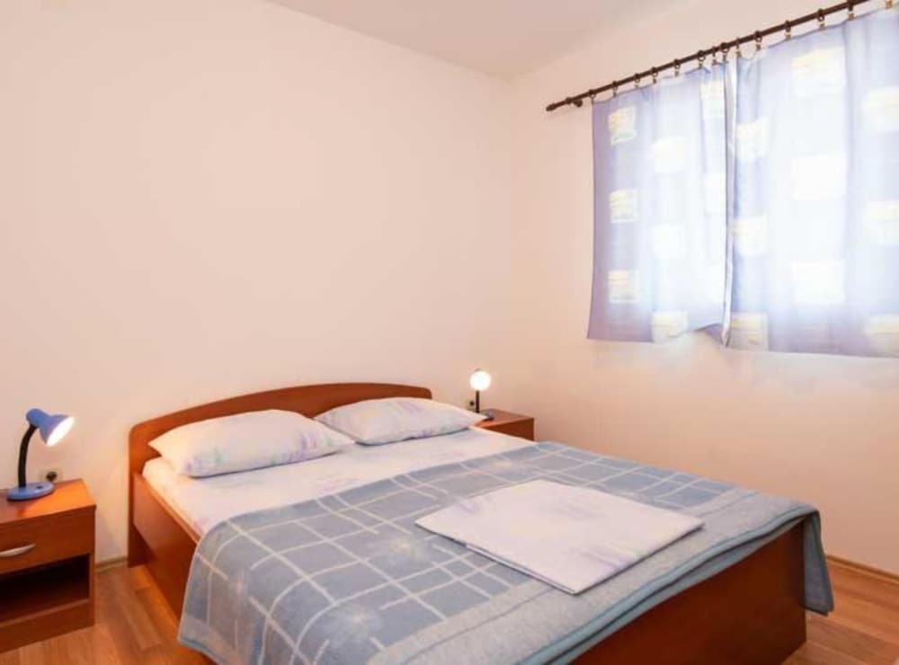 Hotel Spacious And Cozy Seafront Apartments