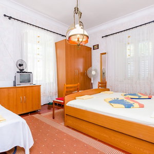 Hotel Guest House Ivana cazare Mokosica