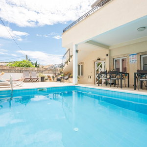 Sejur Apartments Gabrieri vacanta Mokosica