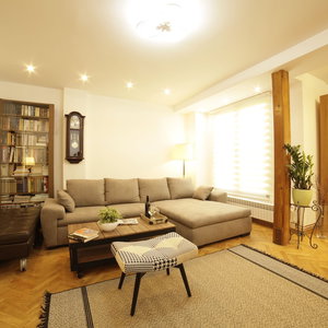 Hotel Apartment F9 cazare Centar