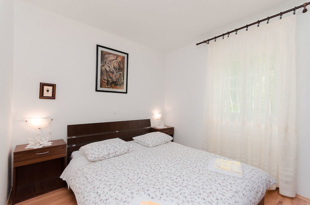 Hotel Apartment Zorka