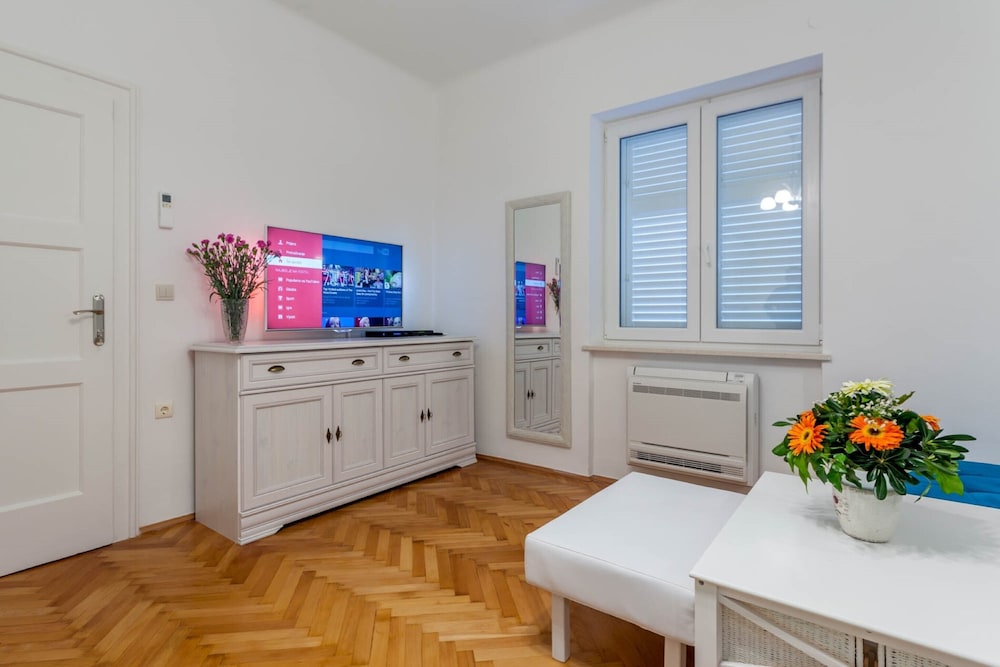 Hotel Classy Apartment In The Center Of Split