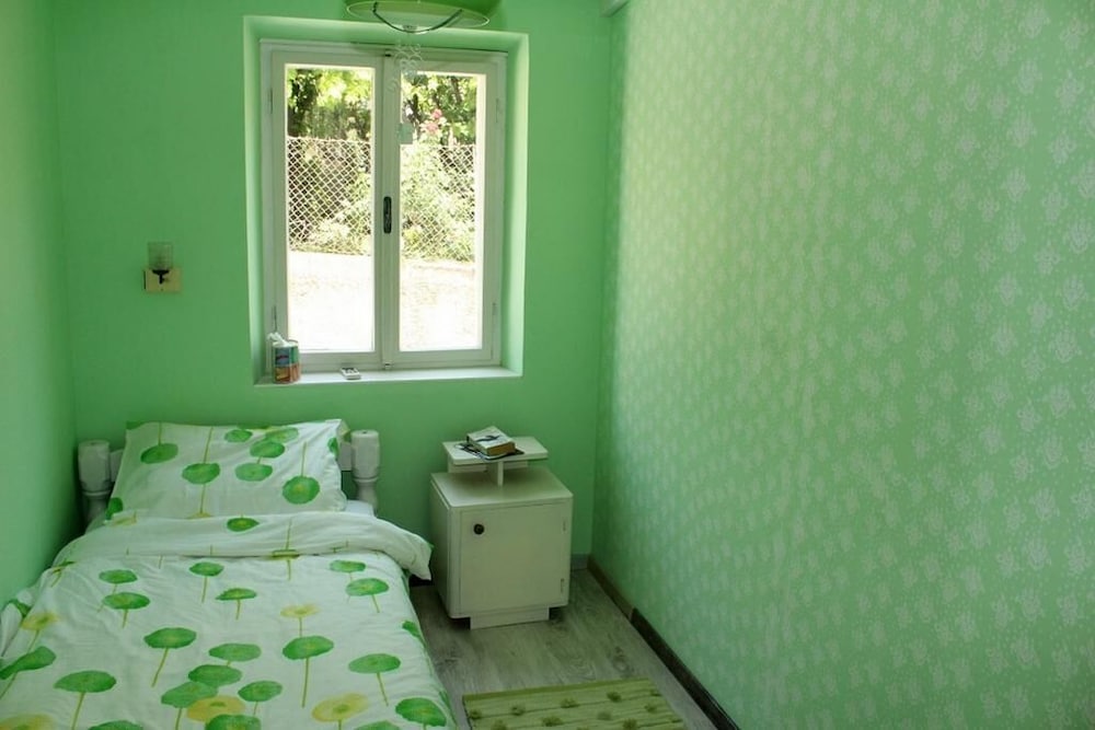 Guest House Gugily