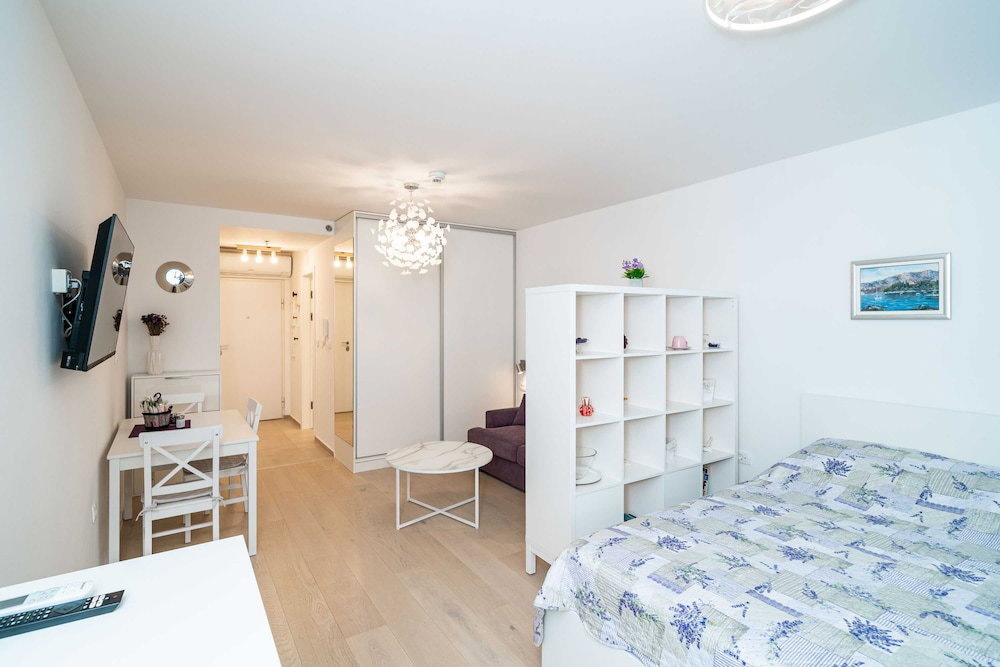 Apartment Lenka