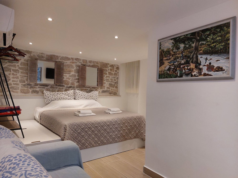 Hotel Homey 1-Br Apt