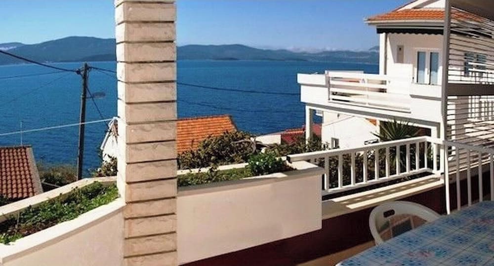 Hotel Apartments And Rooms Florijan