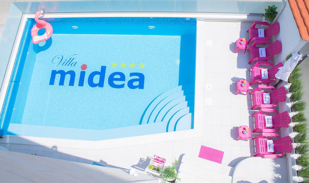 Hotel Villa Midea