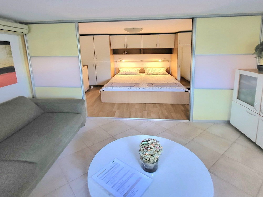 Hotel Green Terrace Apartment I