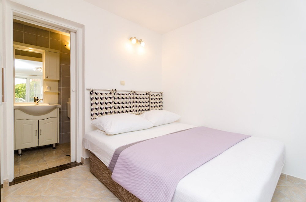 Maraština Suites