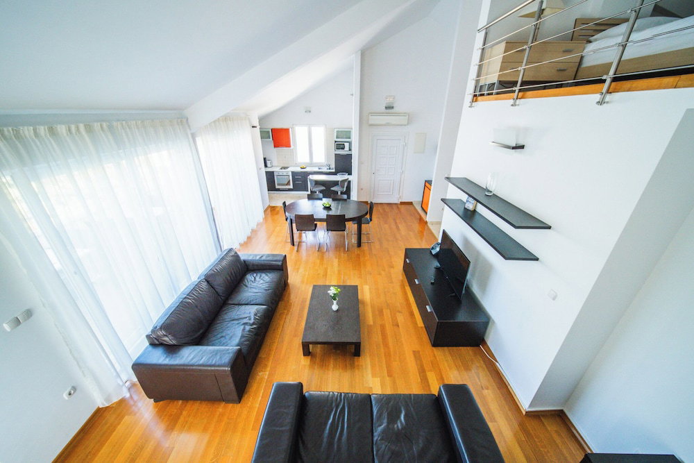 Hotel Pervanovo Apartments