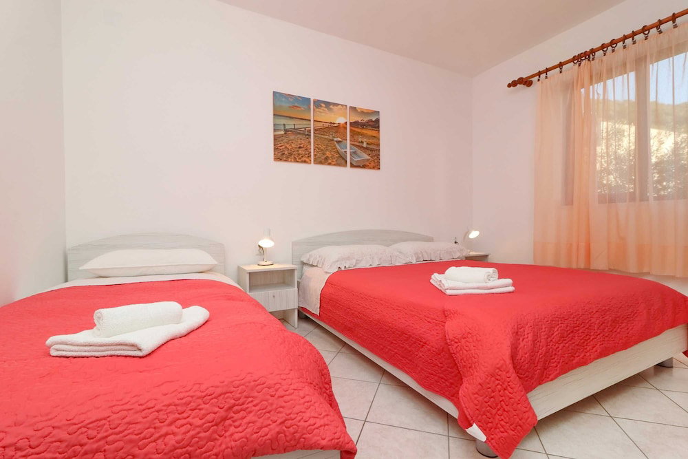 Hotel Seafront Apartments Anthony
