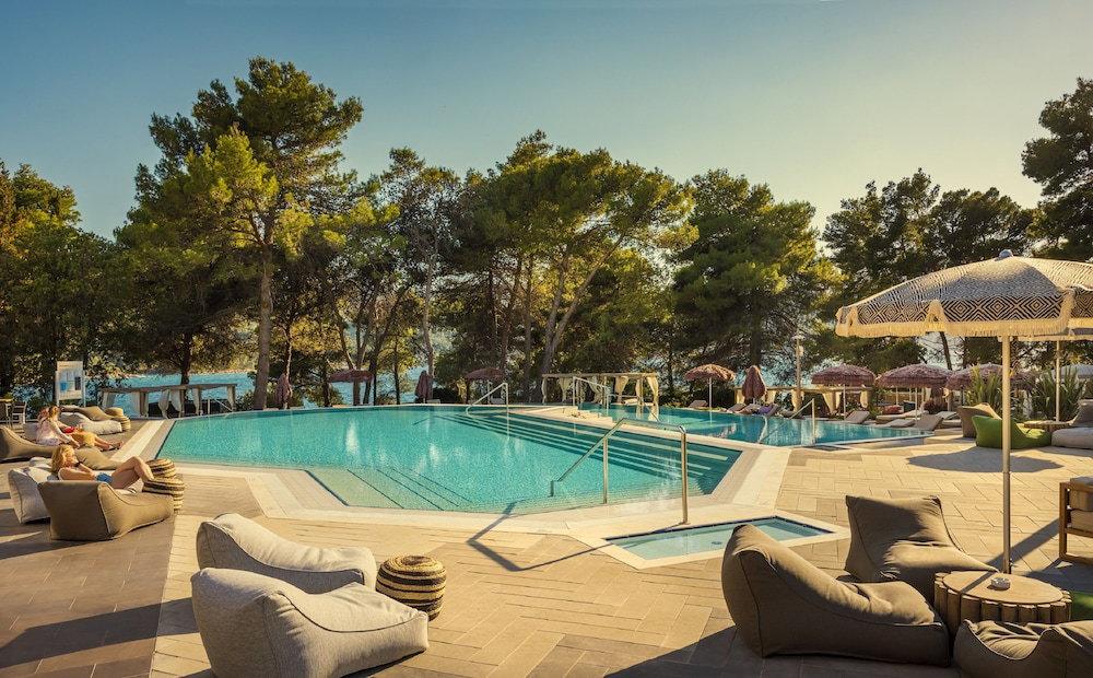 Hotel [Places] Hvar By Valamar
