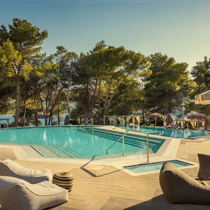Hotel [Places] Hvar By Valamar cazare Starigrad