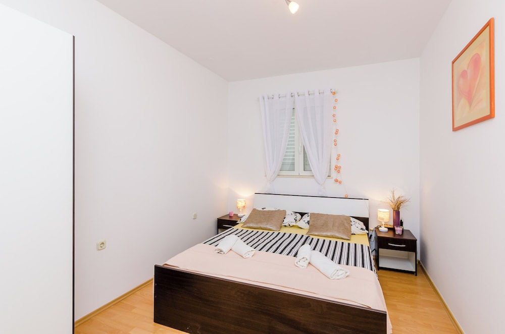 Hotel Apartment Antej