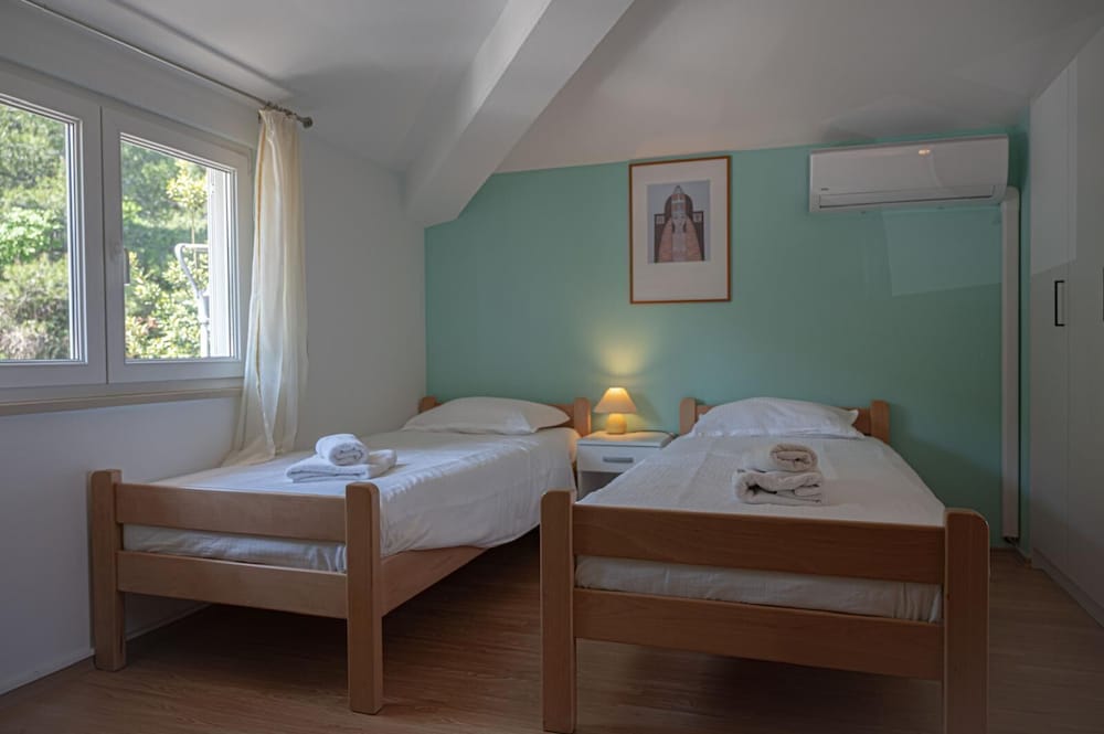 Hotel Apartments Alex