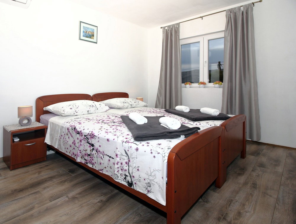 Hotel Apartment Milenka
