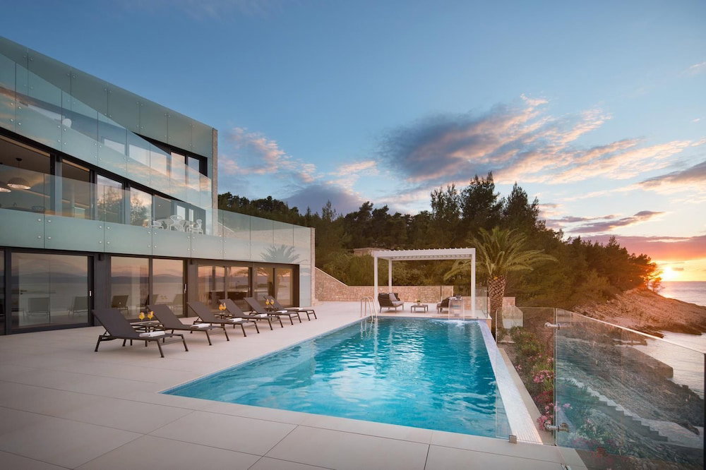 Hotel Luxury Villa Palma De Korkyra With Pool