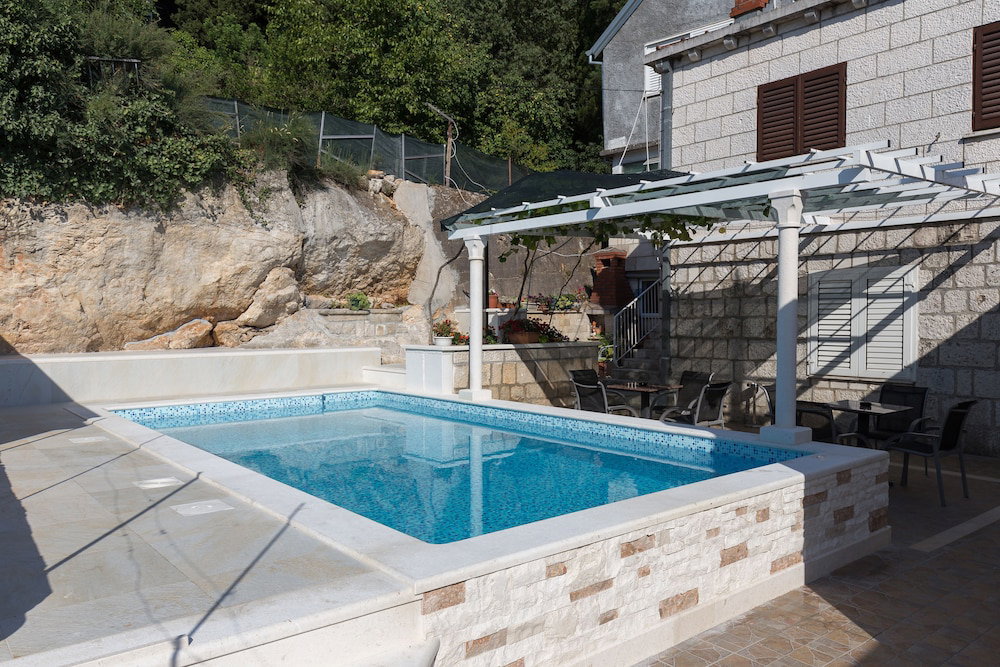 Hotel Guest House Kusalo