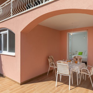 Hotel Apartment Nike cazare Brasina