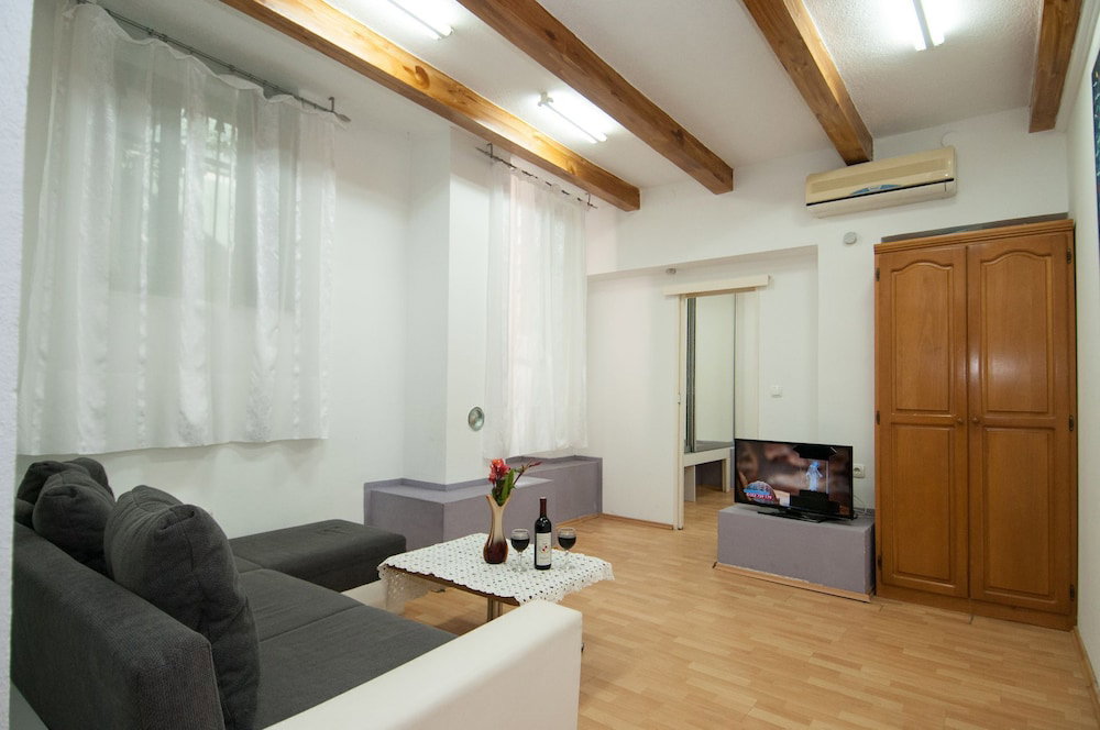 Hotel Apartments Lovran