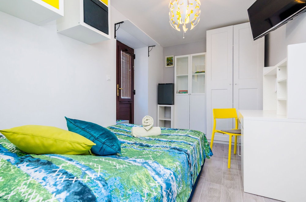 Apartment & Room Sunset Beach