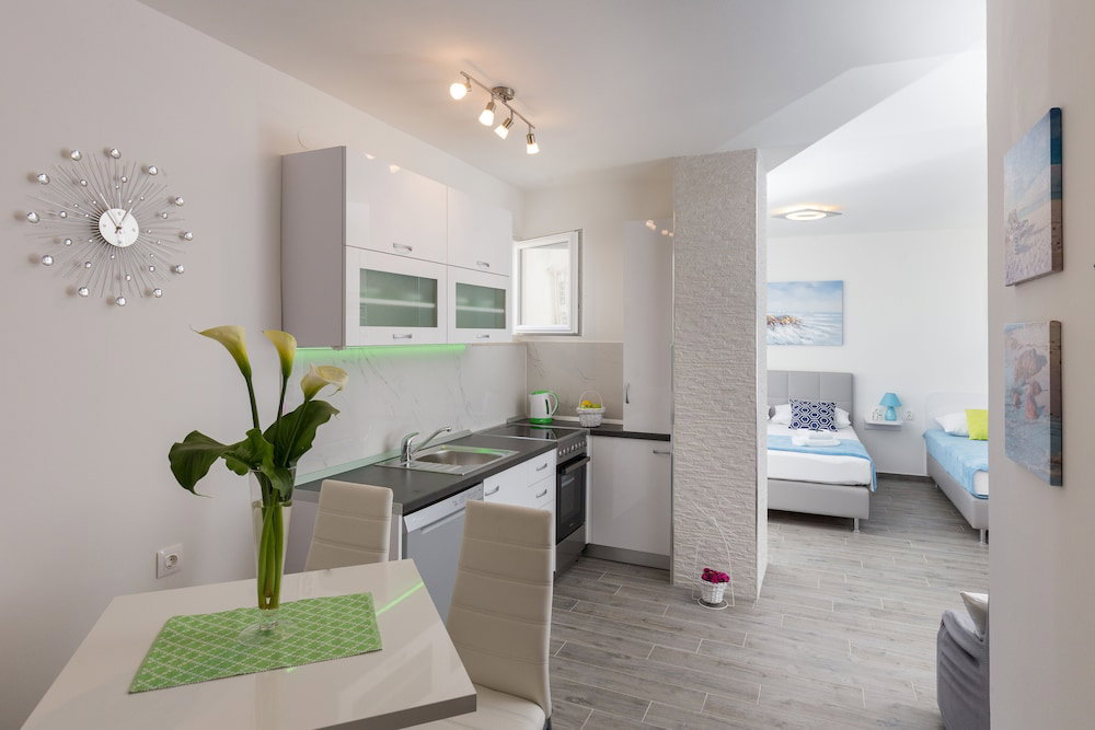 Hotel Apartment South Side