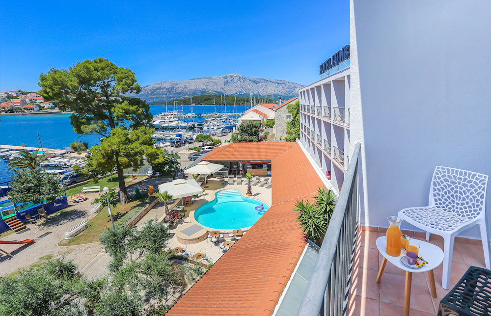 Hotel Lumbarda