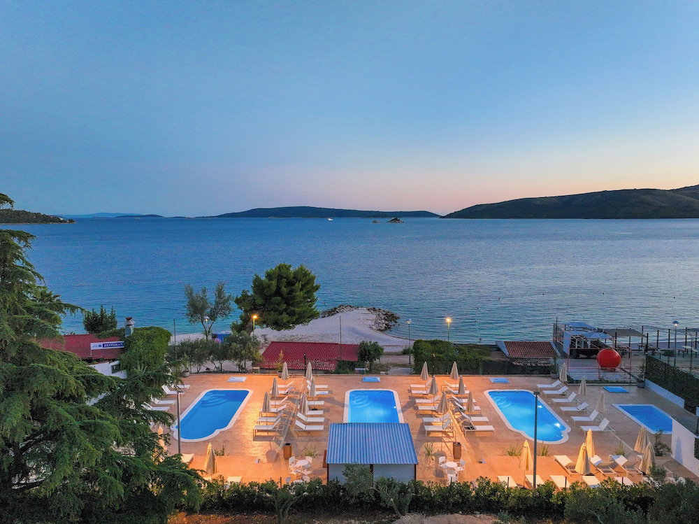 Hotel Apartments Medena