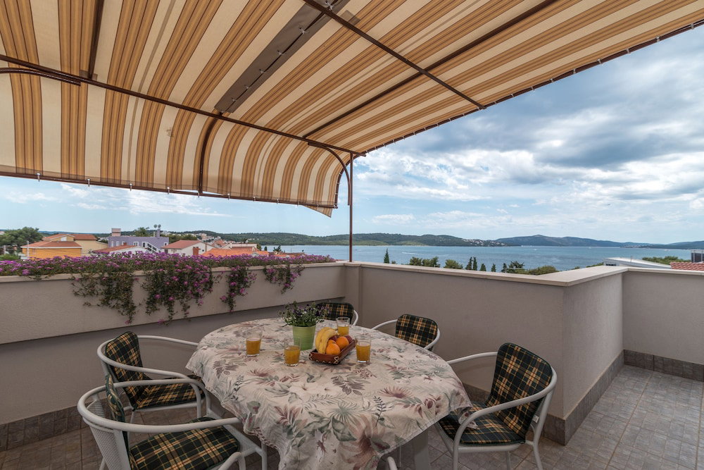 Hotel Apartments Vojin