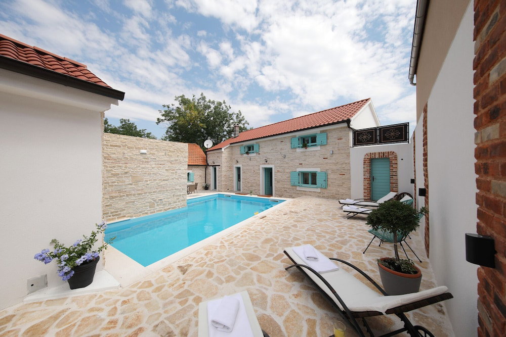 Hotel Villa Lapis