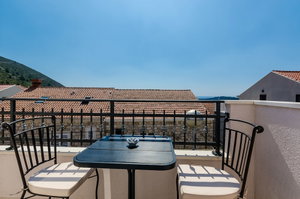 Hotel Apartments Life cazare Mokosica
