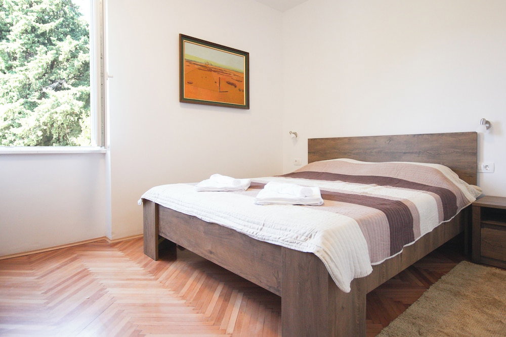 Hotel Apartment Goge