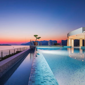 Sejur Royal Blue Hotel vacanta Mokosica