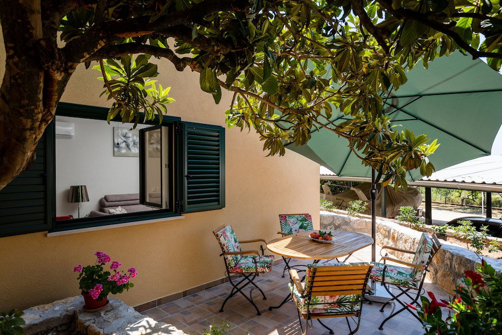 Hotel Apartment Pod Nespolom