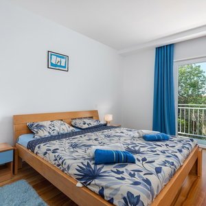 Hotel Villa Ester - Private Pool Escape For 8 cazare Krsan