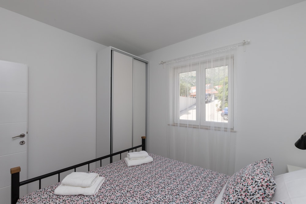 Apartments Siblings - New
