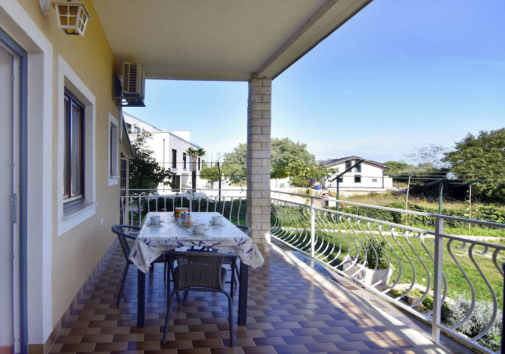 Hotel Green Retreat Near The Coast